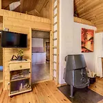 3 Bedroom Amazing In Vakantiehuis Sandane