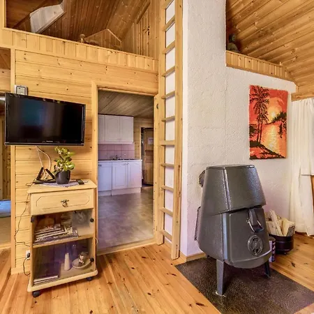 3 Bedroom Amazing In Holiday home Sandane