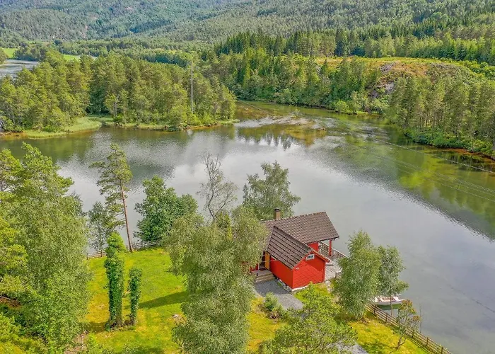 3 Bedroom Amazing In Feriehus *